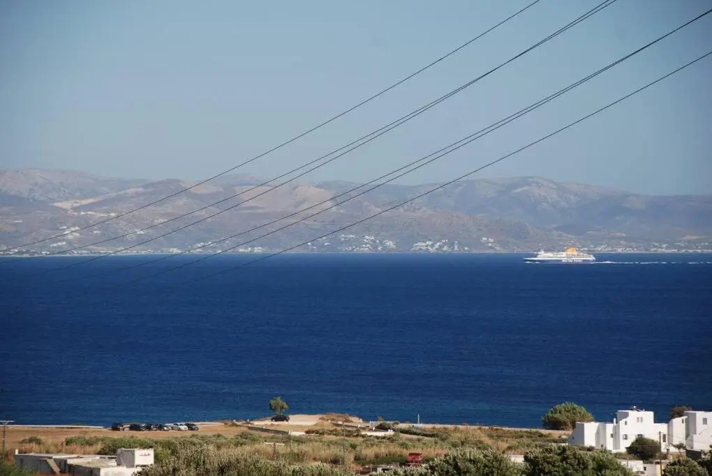 White House with Sea View