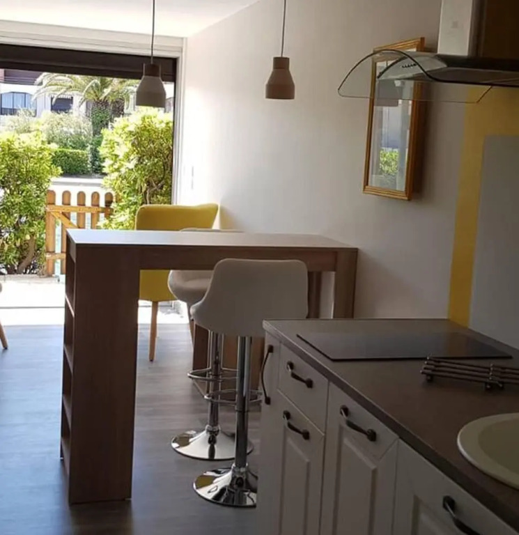 Studio in Saint-cyprien, With Wonderful sea View, Pool Access and Furnished Terrace - 500 m From the Beach