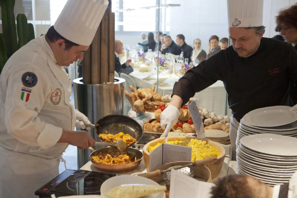 Hotel Ristorante Ala dOro