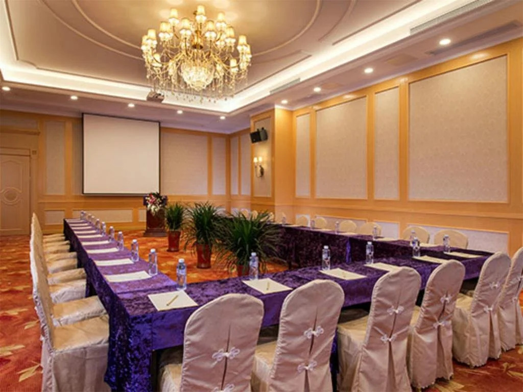 Vienna Hotel Longchuan