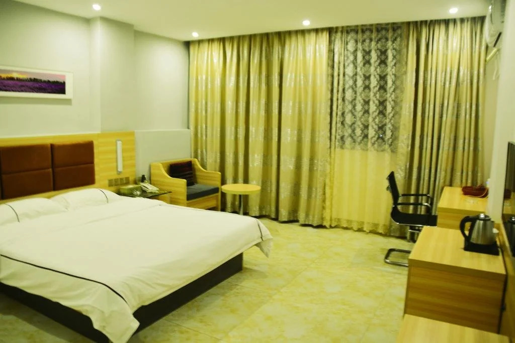 City Star Hotel
