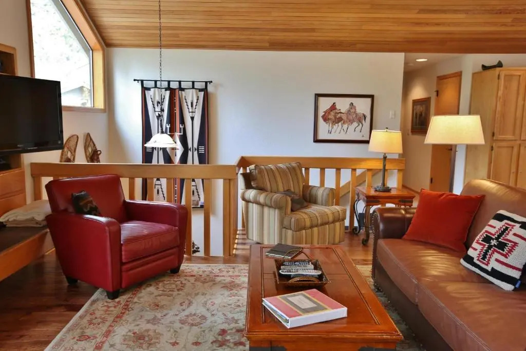 2 Quail-AC-Hot Tub-5BR/4BA