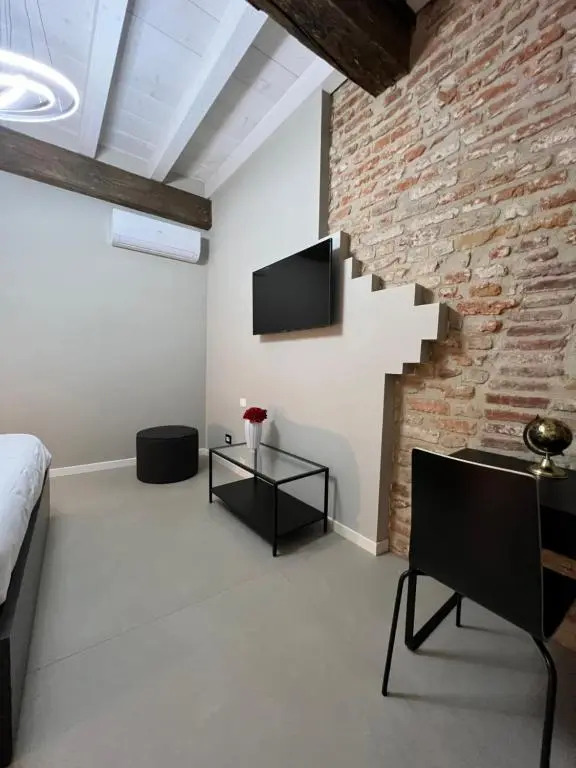 V&B Suites and Apartments