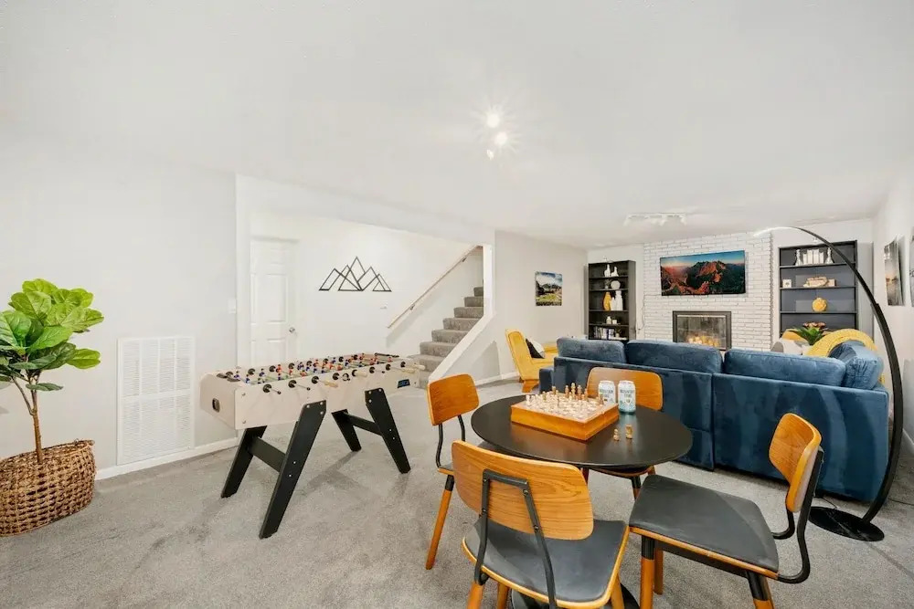 The Foundry Escape - Hot Tub, Bikes & Game Room