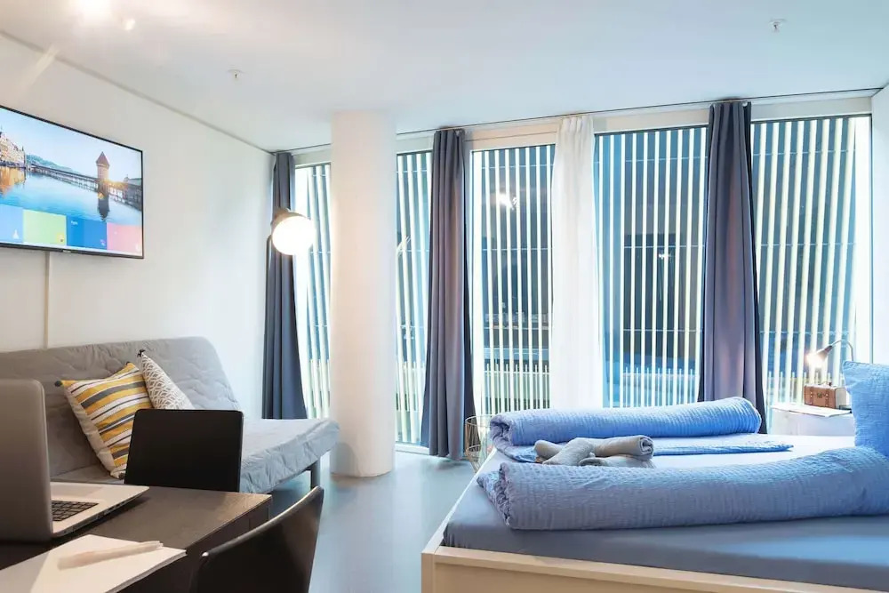 LU Bourbaki I - Allmend Hitrental Apartment