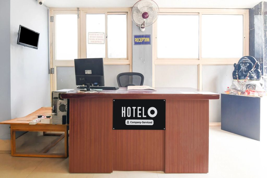 Super Hotel O Swaranpuri Near KIIT Square