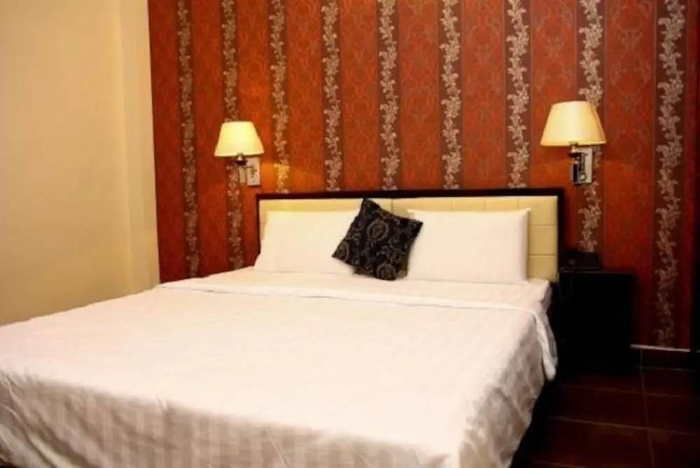 Youth House - Hostel
