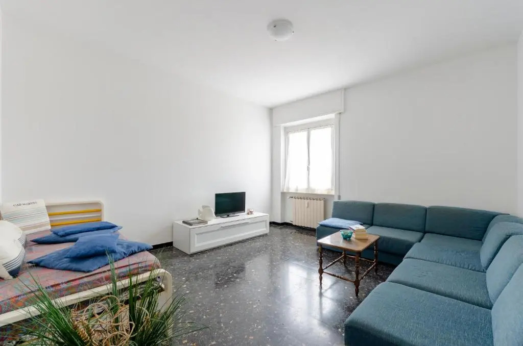 JOIVY Family Flat W/Terrace & Parking Near Beach