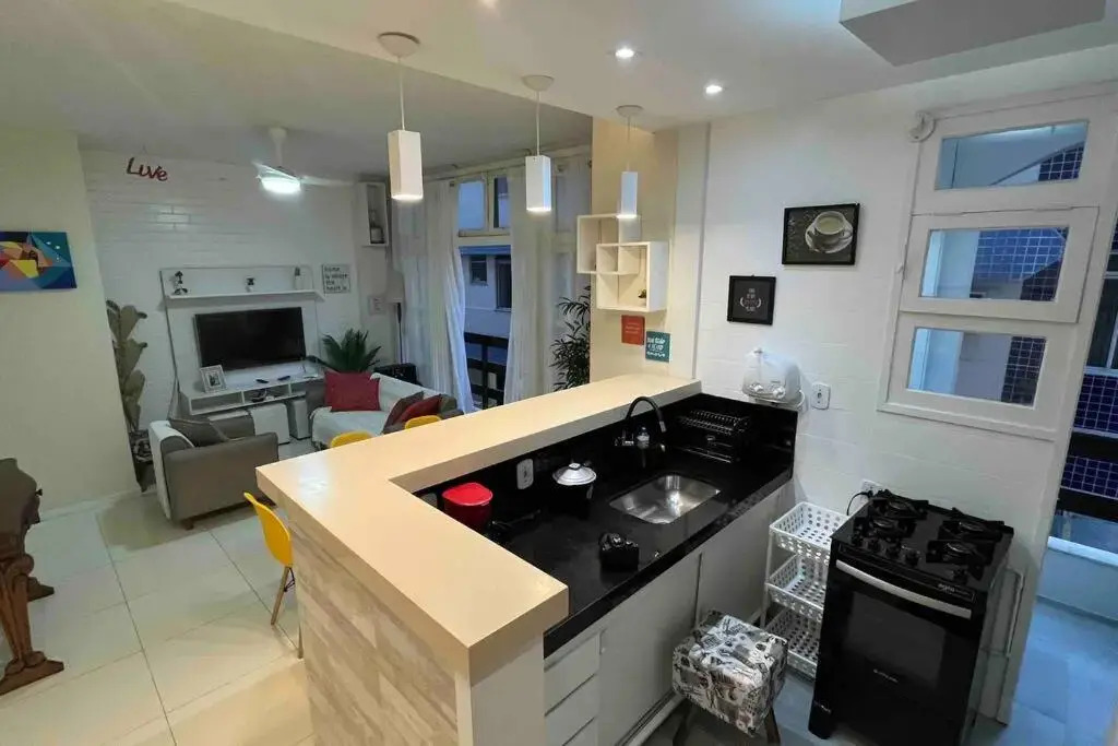 Excelente apartamento na Prainha