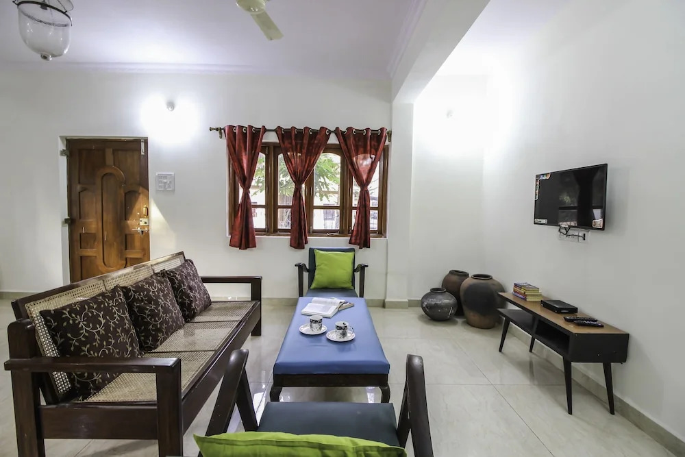 OYO 10742 Home Spacious 4BHK Villa Mapusa