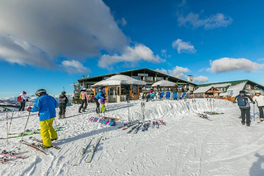 Cavalese few mon From ski a23