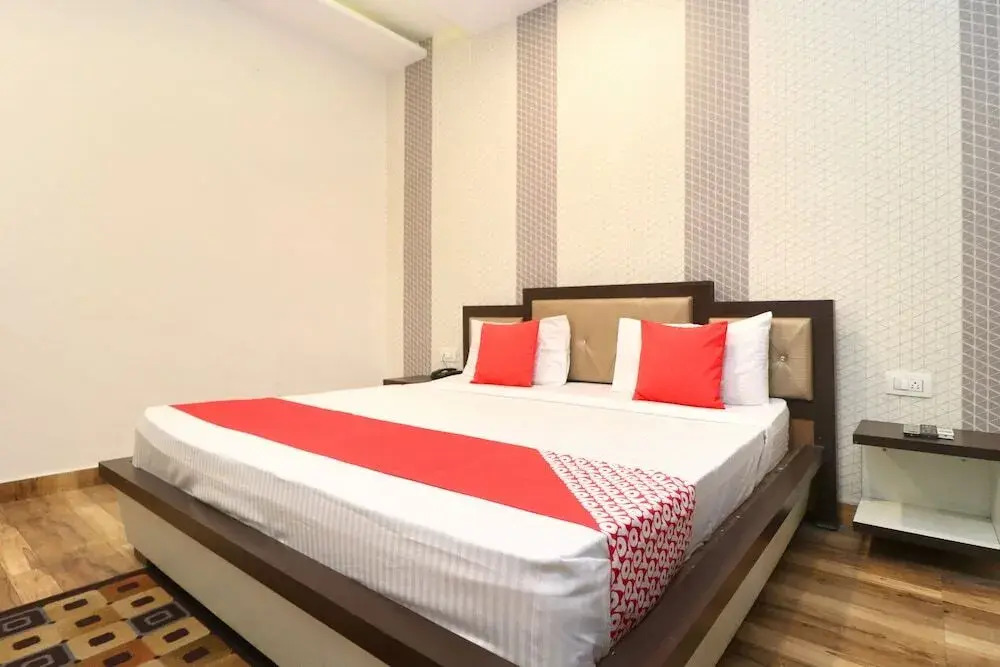 Hotel Unique