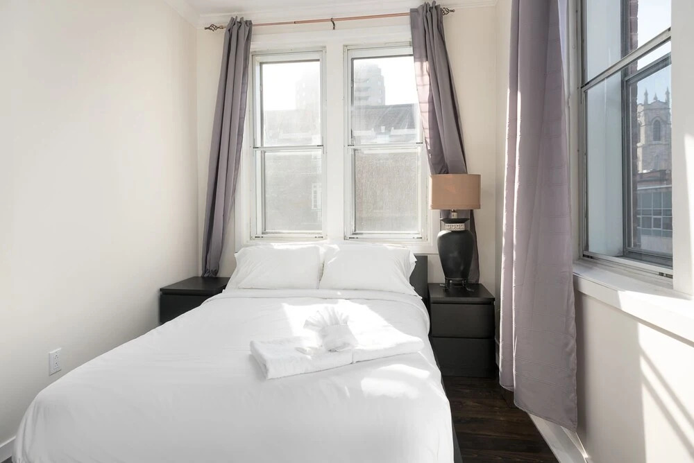 Architectural 2BR in Mile End by Sonder