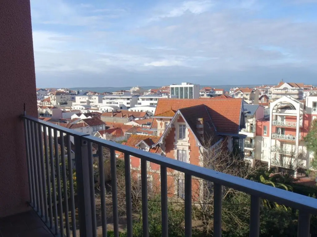 Appartement Arcachon, 3 pièces, 9 personnes - FR-1-319-345