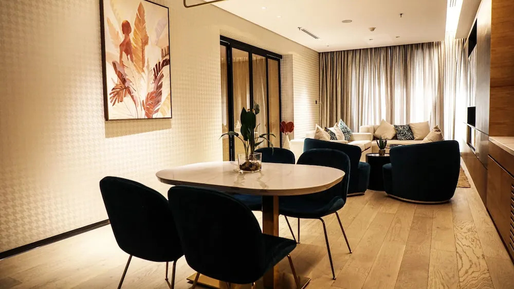The House Hotel Al Khiran