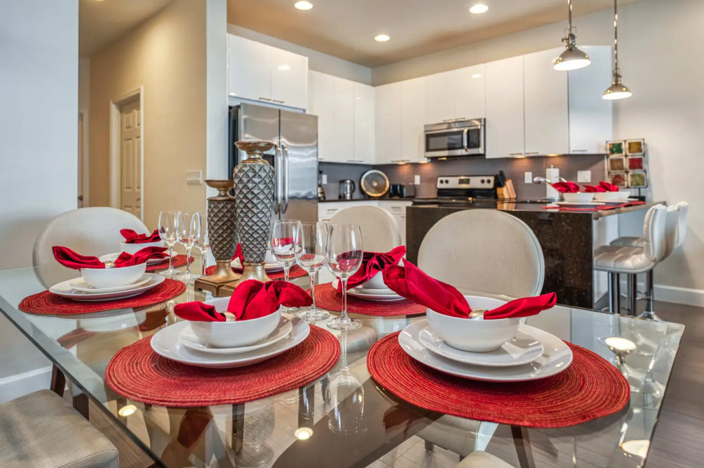 Nice and pleasant townhome villa with private pool near Disney
