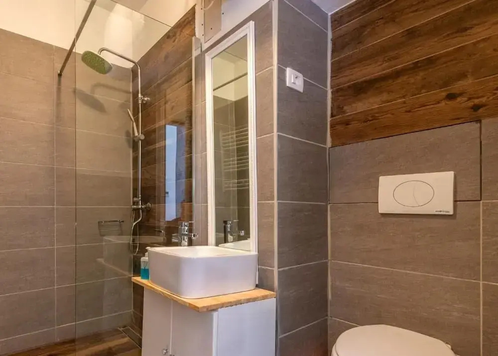 Rooms by the sea Split - 23996