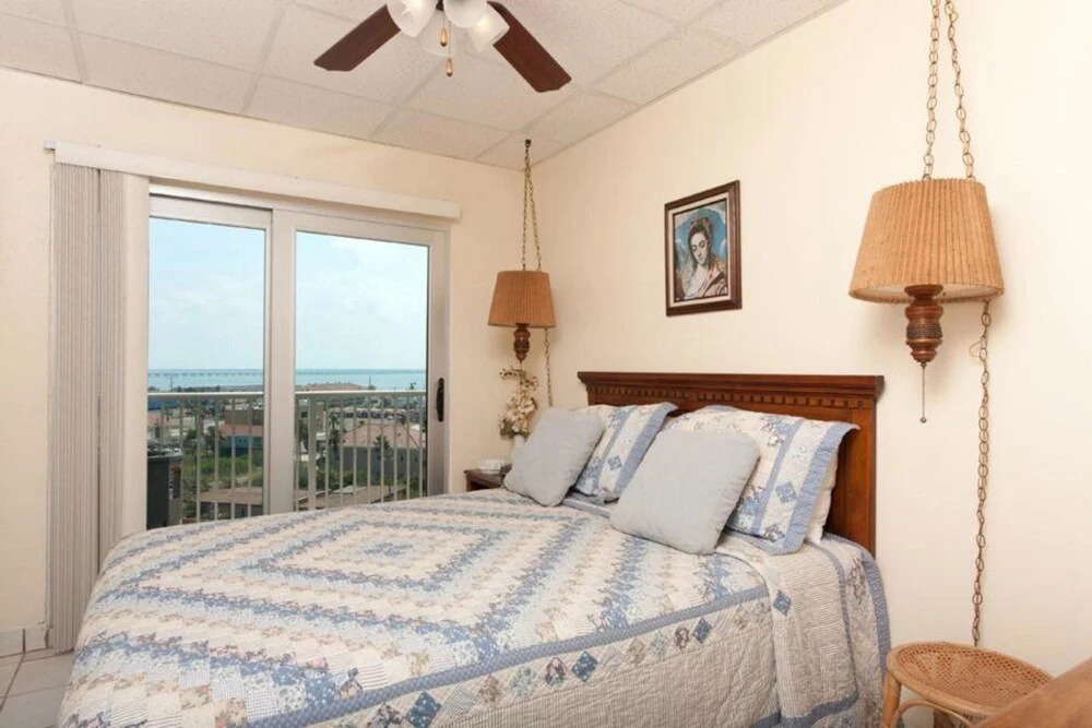 Aquarius Condominium 708