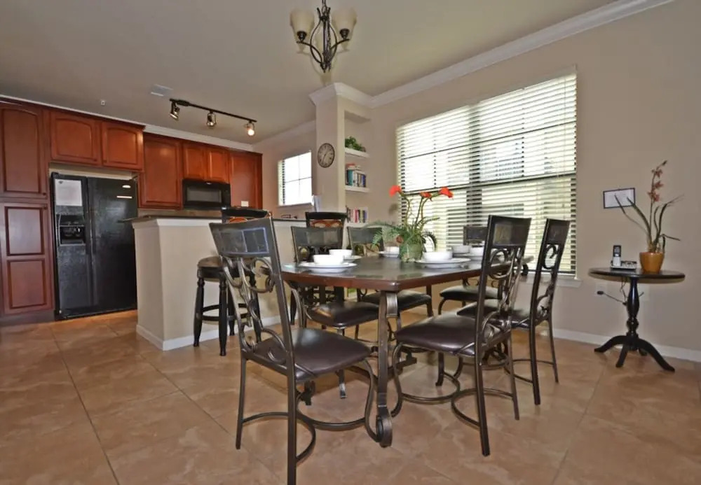 3 Bedroom Condo at Bella Piazza
