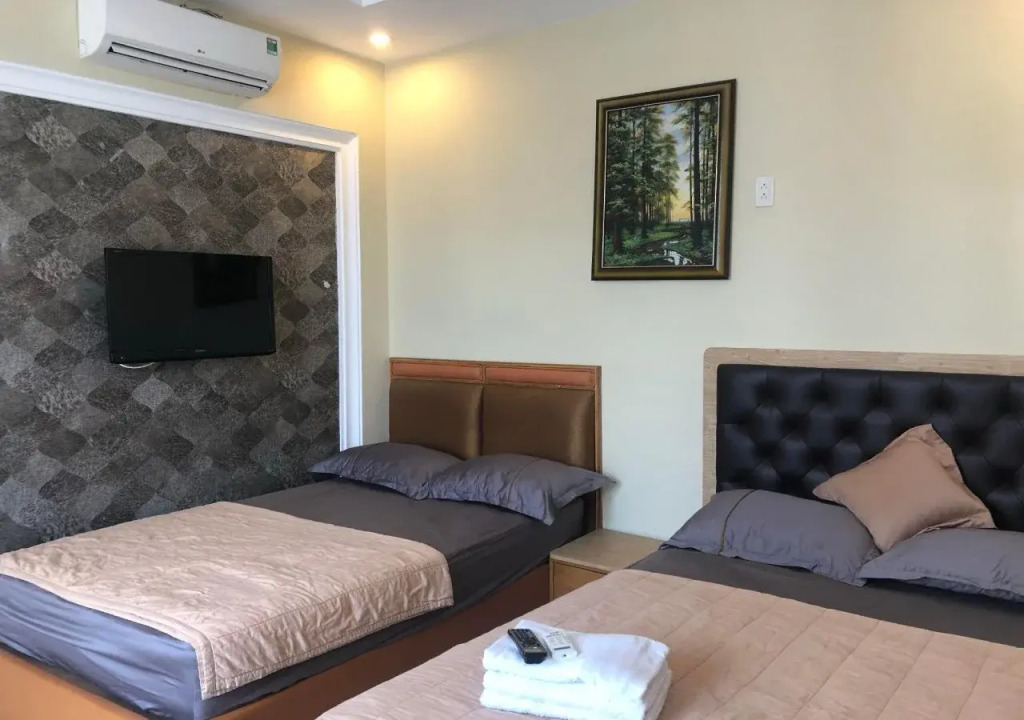 Royal Hotel