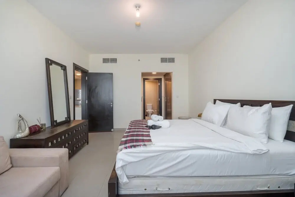 Charming Sun-filled 1-bedroom in Red Residence Dubai Sports City