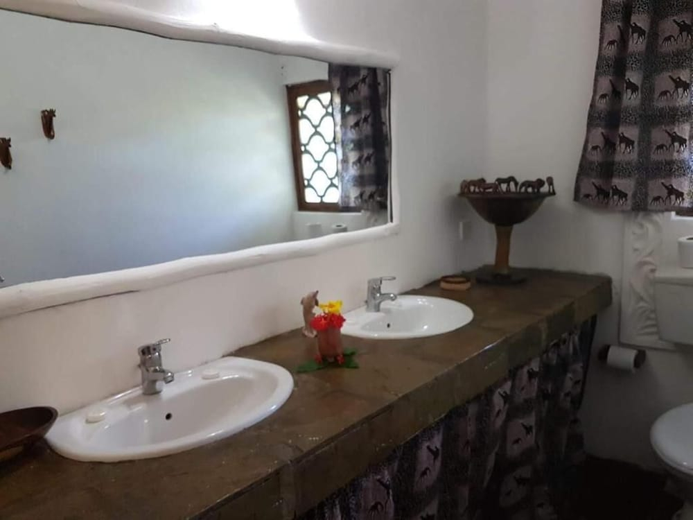 Boutique Hotel Nyumbani Tembo