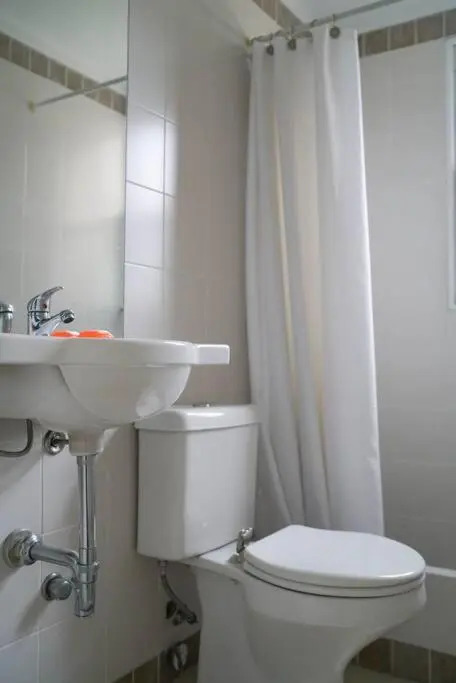100m to Solanas Beach, 5 bedrooms, 3 bathrooms, Casa Poopshkin