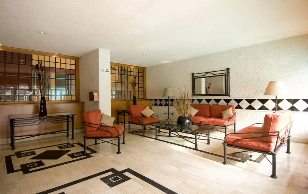 Hotel Arboledas Expo