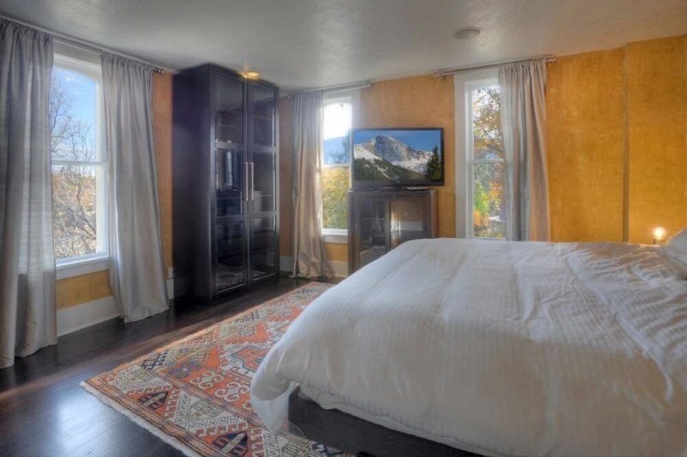 River House Villa