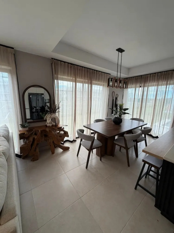 NOK Modern 3BR Villa with Patio by Vistacana