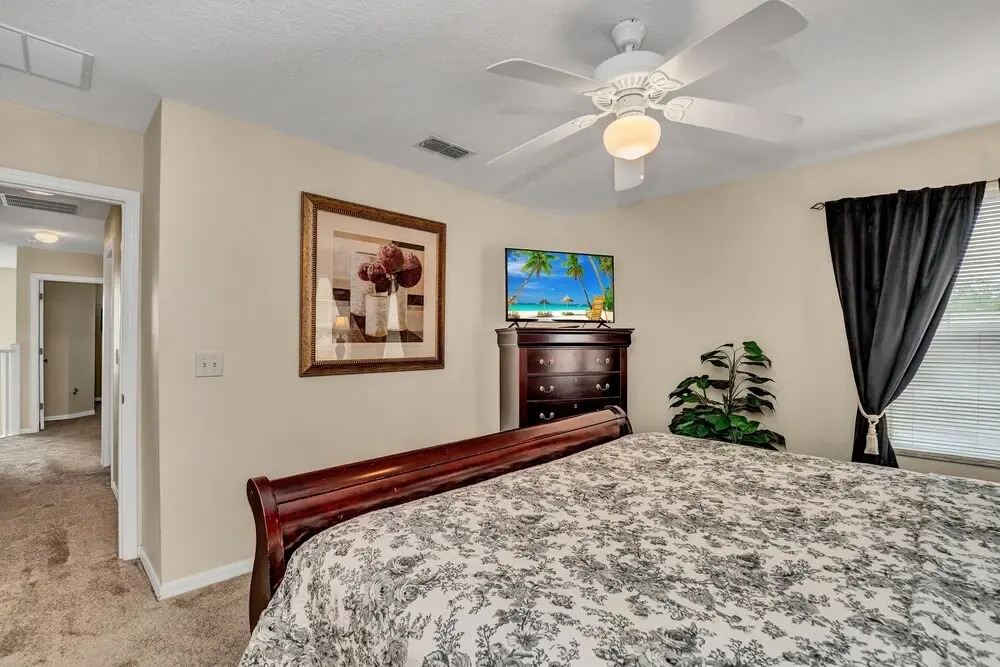 2615 Emerald Island