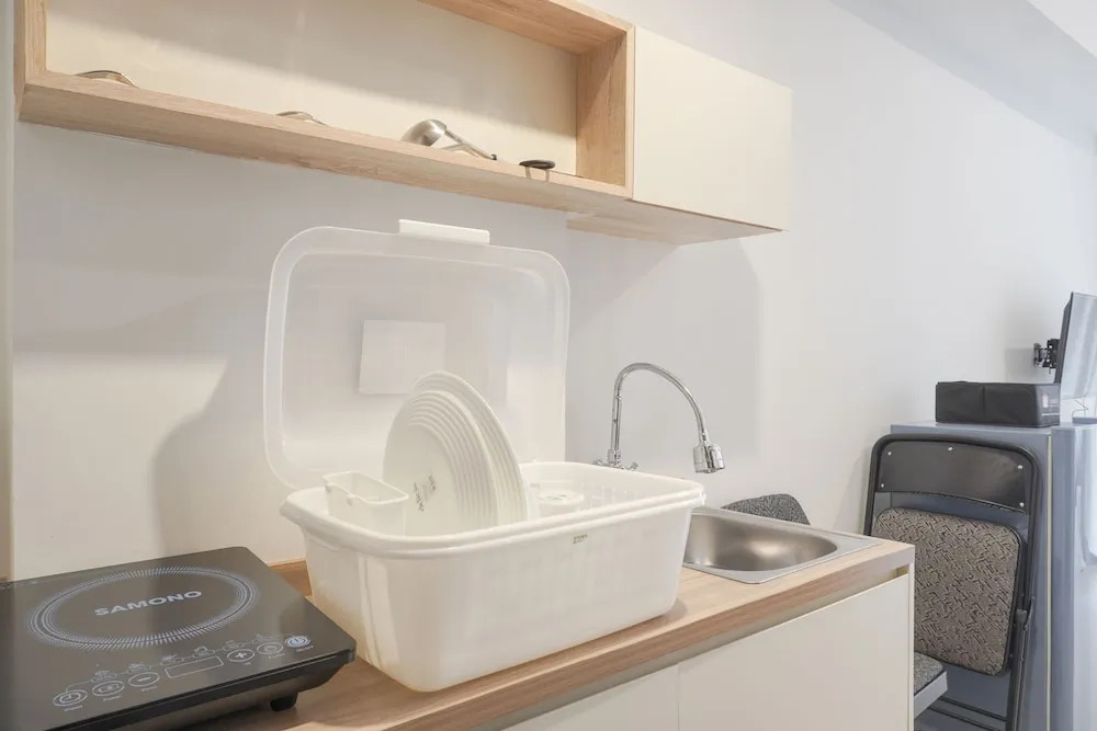 Comfy And Nice Studio Apartment At Citra Living