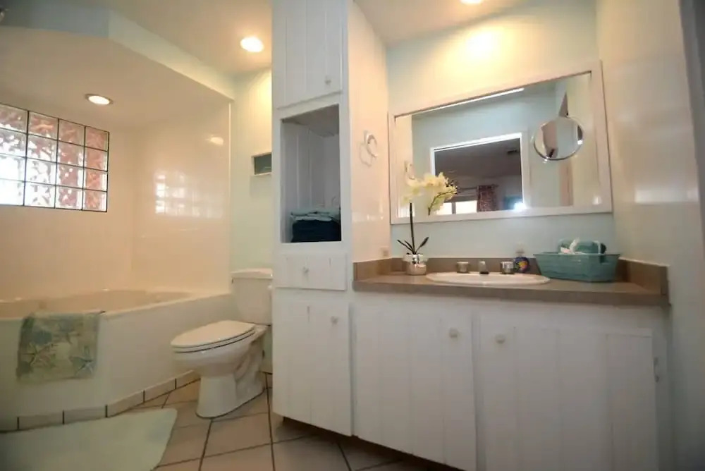 Just Beachy A Luxury Retreat Sleeps 12 3 Levels with Elevator- Perfect for 1-3 Families Travelin