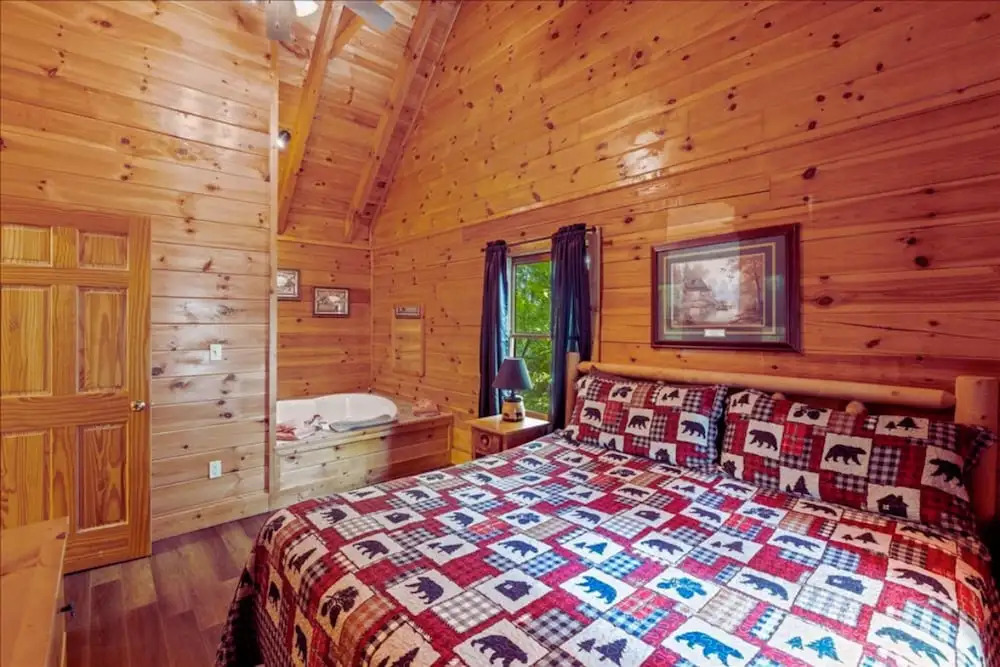 Backwoods Secluded Cabin Escape for 8 Guests