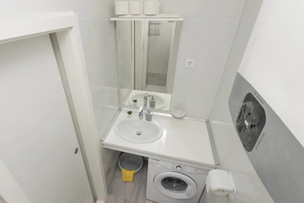 Apartmani Mona