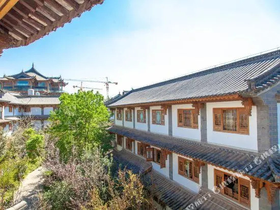 Hexiang Bieyuan Holiday Hotel