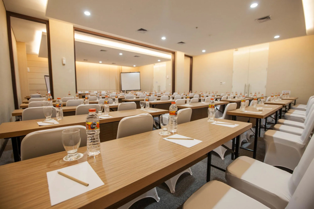 Whiz Prime Hotel Sudirman Makassar