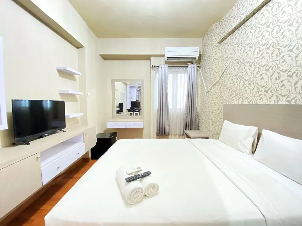 Relaxing Studio Room At Suites @Metro Apartment