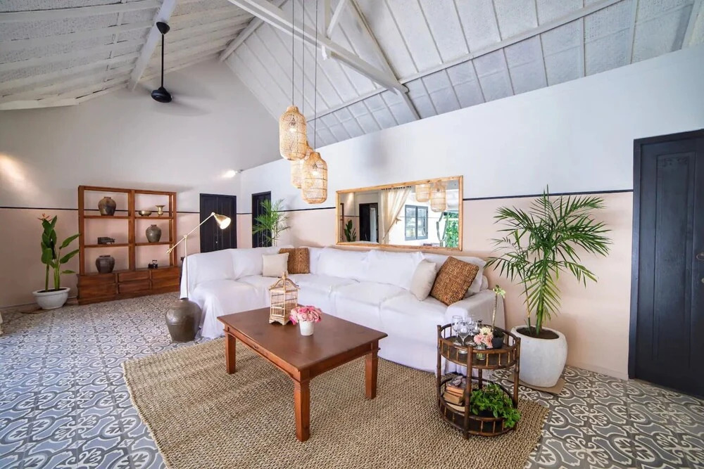 The Aryana Estate