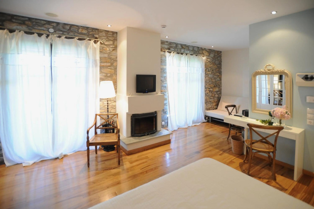 Boutique Hotel Kentrikon & Bungalows