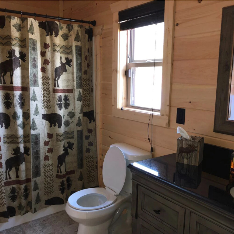 Streamside Hideaway- Copperhill TN