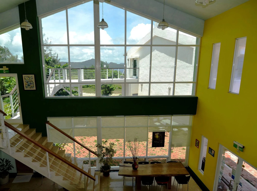 Kenting COMIC B&B&SPRING