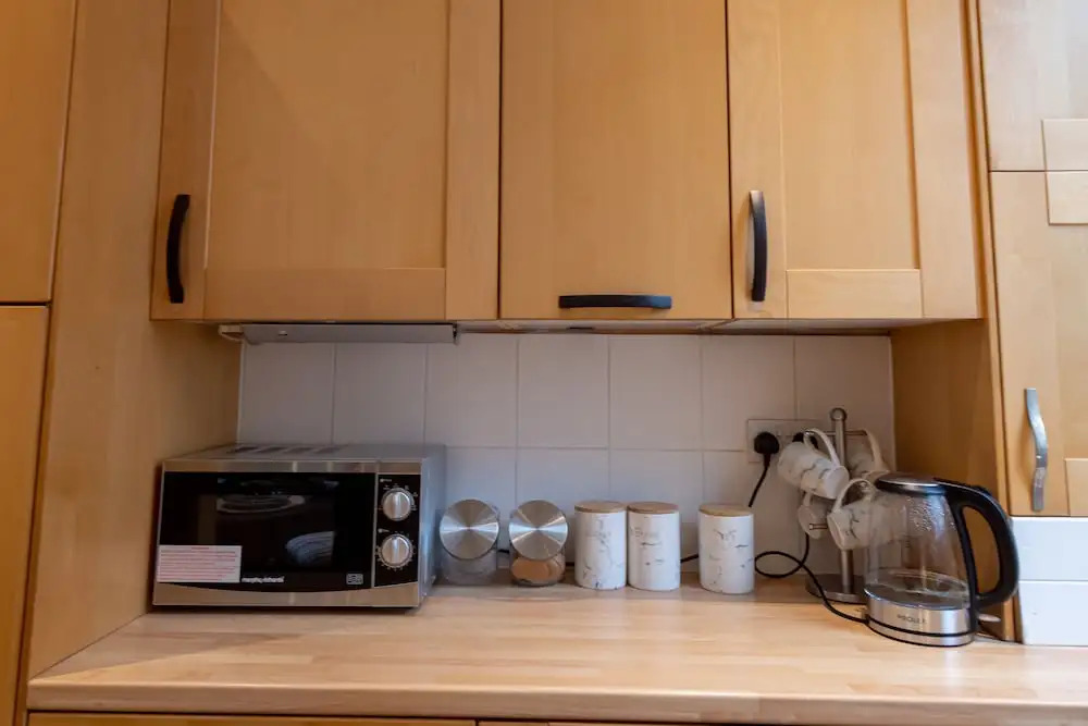 10 Guests - Free Parking - City Centre