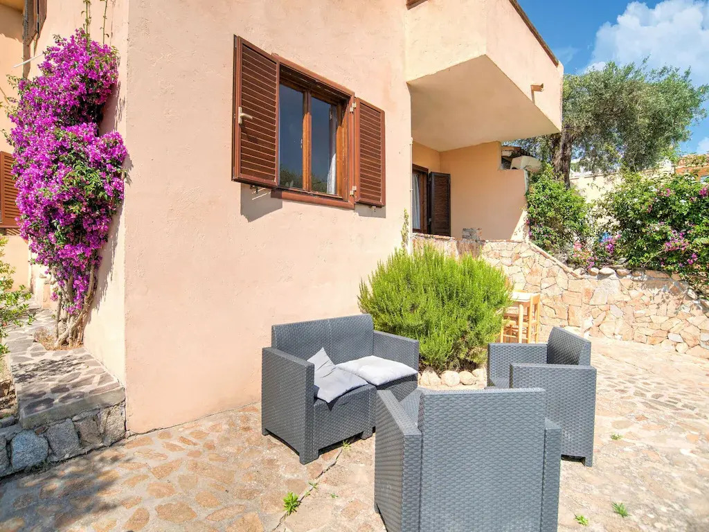 Serene Apartment in Marinella Near Beach