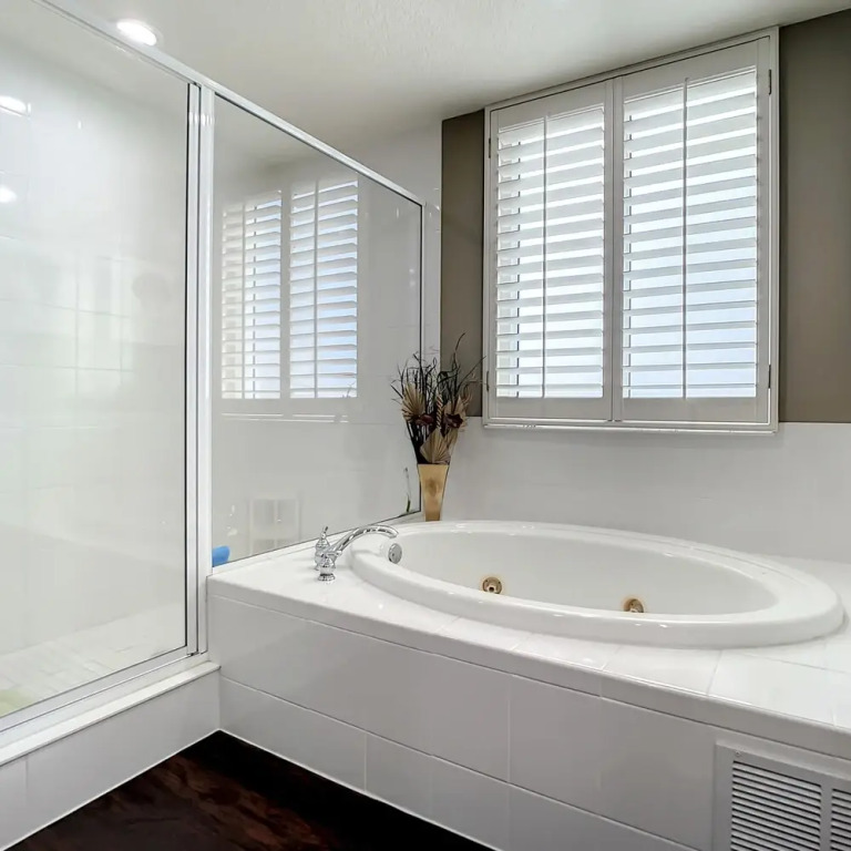 Luxury Minorca Corner Unit Ocean River Views 2 Balconies Paros 606