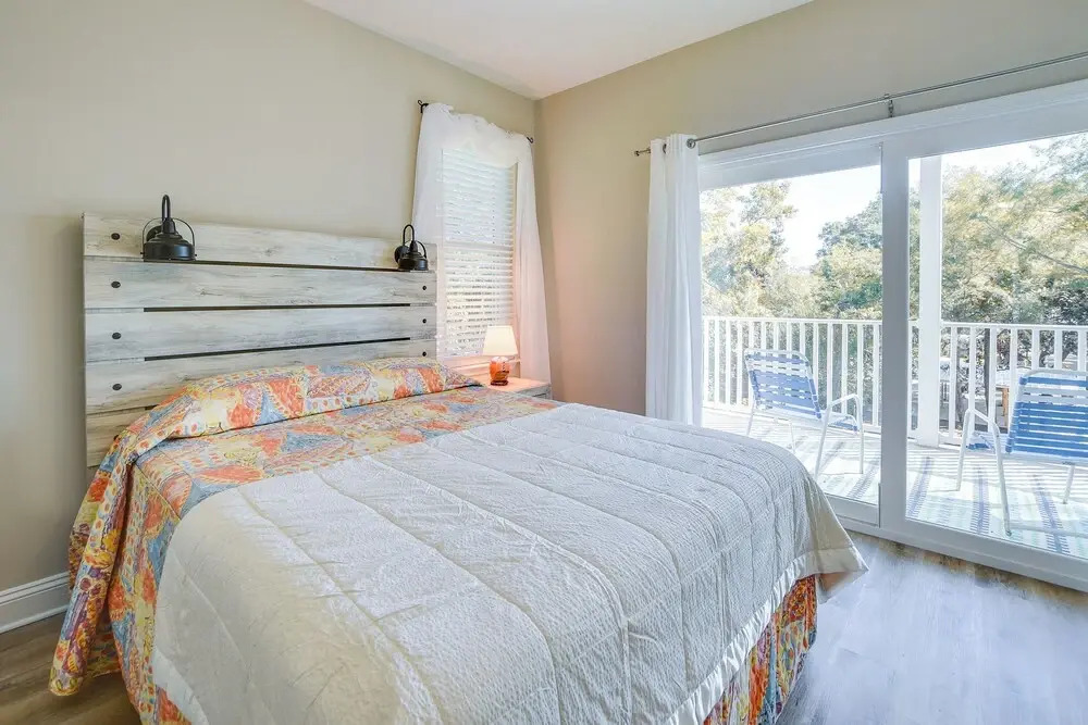 Murrells Inlet Home: Half-mi to Marsh Walk!