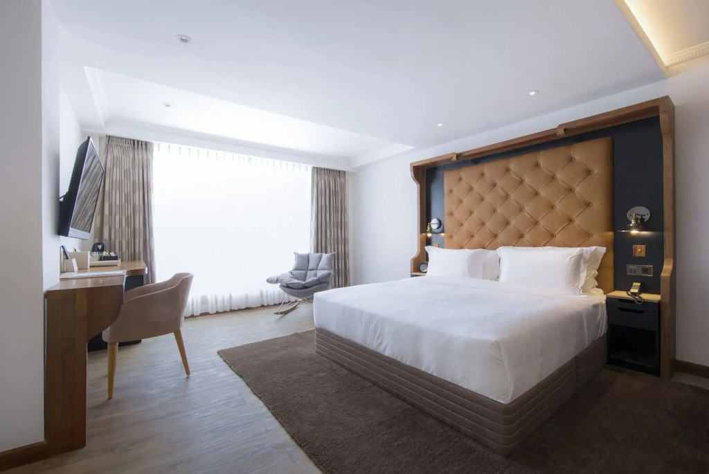 The Radh Hotel
