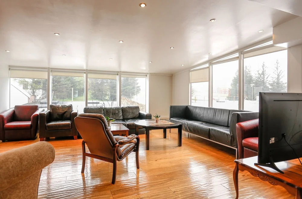 Summerday Guesthouse