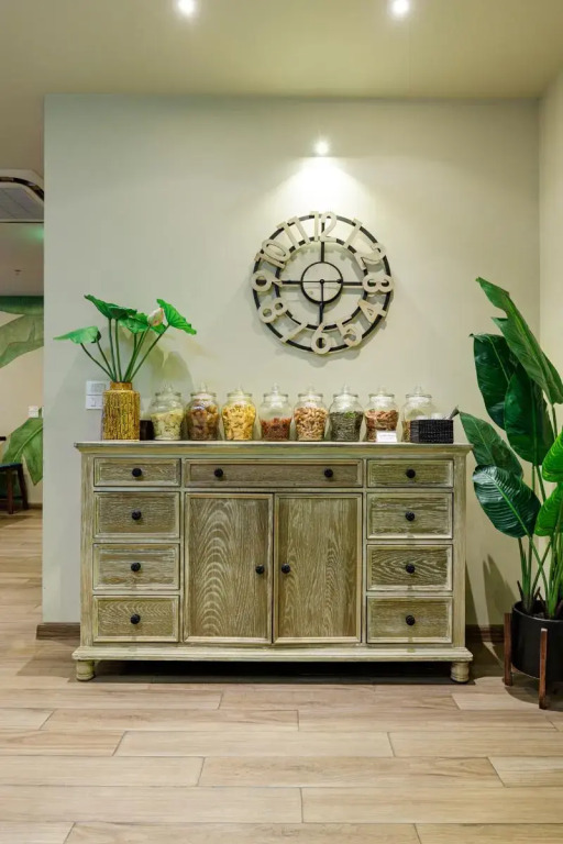 Super OYO Capital O 1169 Le Grand Hanoi Hotel - The Charm