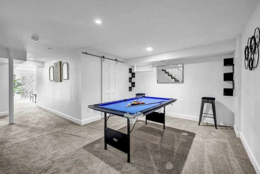 Mid-century Bungalow in the Heart of Buckhead!